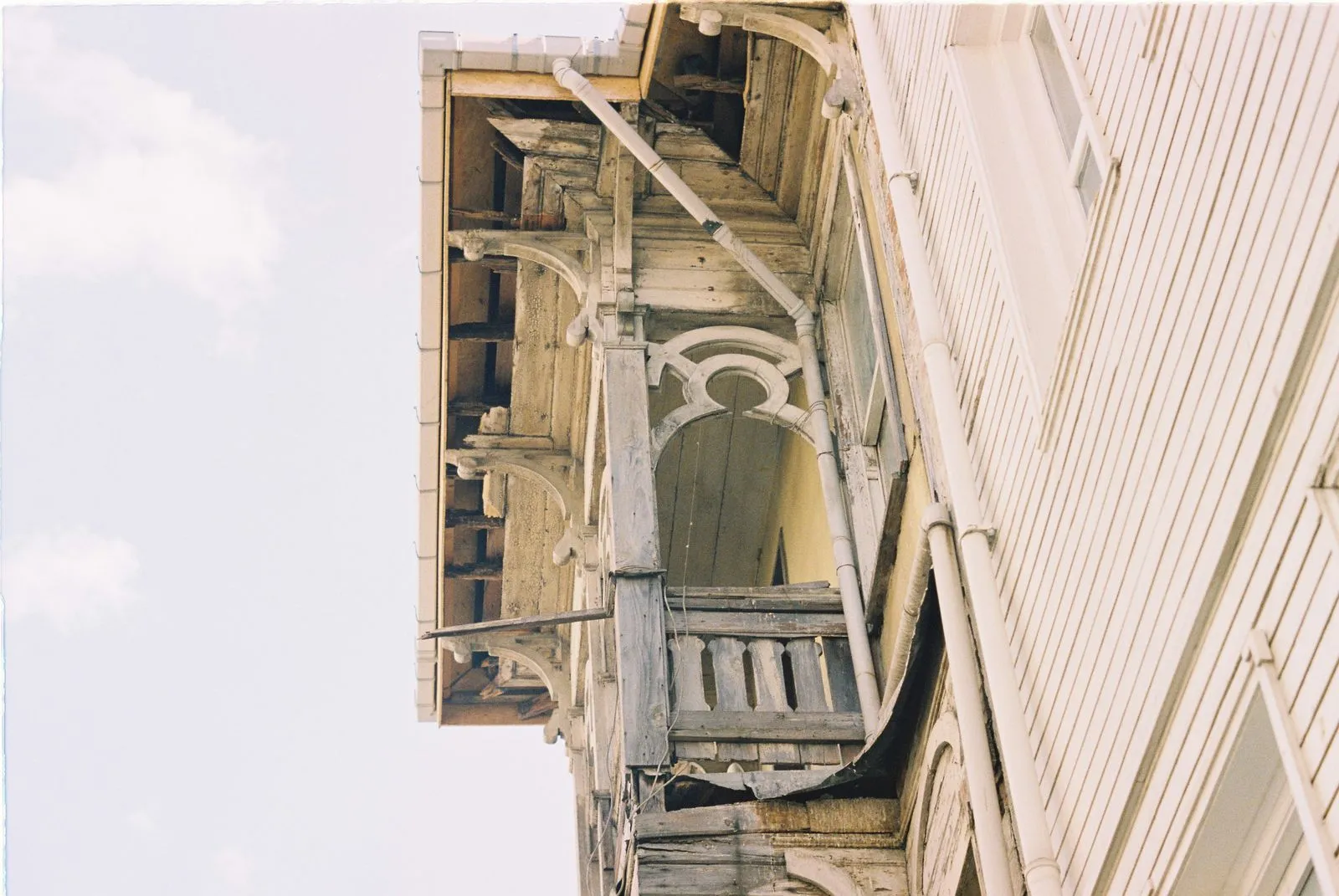 How to Prepare Historic Wood Siding for Paint